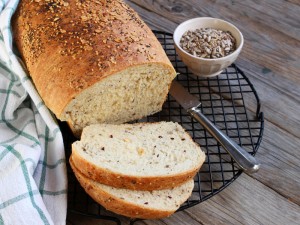 Ricetta Pan bauletto ai cereali