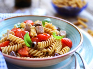 Ricetta Pasta integrale con tonno fresco