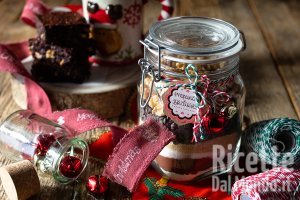 Ricetta Preparato per brownies. Il mix pronto da usare: idea perfetta per Natale!