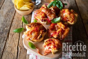 Ricetta Pizza muffin senza lievitazione. La ricetta pronta in pochi minuti!