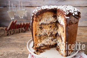 Ricetta Panettone farcito semifreddo. La ricetta semplice con crema al mascarpone