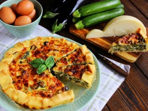 Quiche di zucchine melanzane e caciocavallo