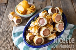 Rusticini ai wurstel con pasta sfoglia. La ricetta perfetta per l'aperitivo!