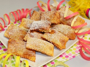 Ricetta Ravioli dolci di Carnevale con Ricotta e Cioccolato