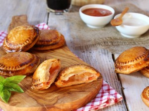 Ricetta Rustici leccesi