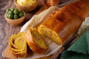 Ricetta Rotolo rustico di zucca farcito