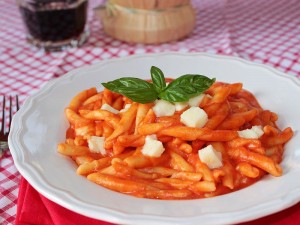 Ricetta Strozzapreti alla Sorrentina