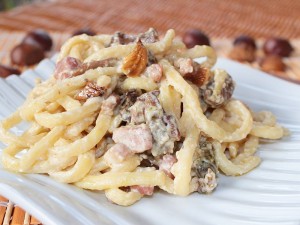 Ricetta Scialatielli con Funghi e Castagne