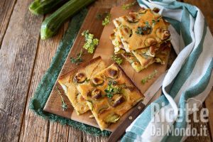 Ricetta Schiacciata di zucchine croccante: La ricetta senza lievitazione!