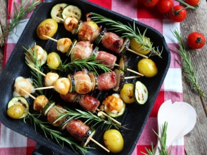 Spiedini di salsiccia e patate