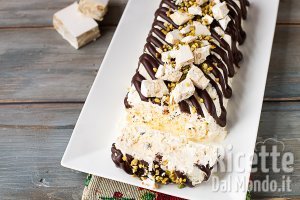 Semifreddo al torrone bianco. Ricetta facile per un dolce morbido e gustoso!