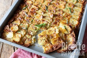 Ricetta Schiacciate di patate e parmigiano: come farla croccantissima!