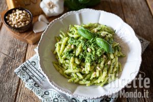 Trofie al pesto genovese. La ricetta semplice e tradizionale!