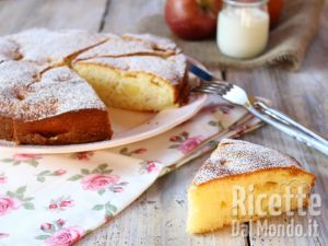 Ricetta Torta di mele e yogurt, ricetta semplice per un dolce leggero e gustoso