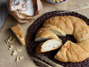 Ricetta Tortano con ciccioli e sugna