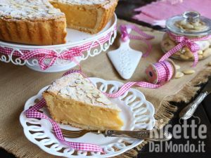 Ricetta Torta della nonna al cioccolato bianco