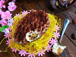 Ricetta Tiramisù nell’uovo di cioccolato