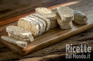 Tempeh, gustoso cibo vegano: ecco cosa c'è da sapere