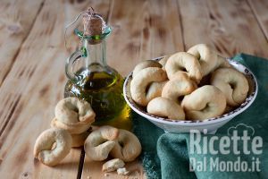Ricetta Tarallini all'olio con esubero di pasta madre