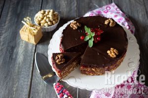 Ricetta Torta al cioccolato con i biscotti, la ricetta veloce senza cottura!