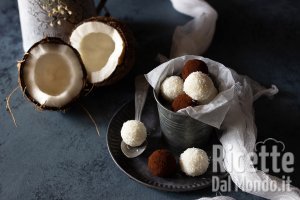 Ricetta Tartufini di ricotta cocco e cioccolato. La ricetta semplice e veloce!