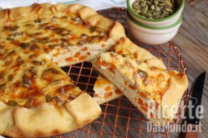 Ricetta Torta salata di zucca vegetariana. La ricetta semplice e gustosa!