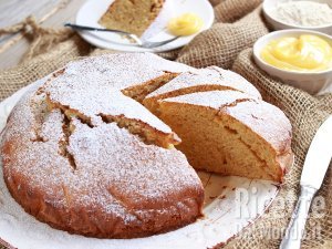 Ricetta Torta integrale allo yogurt soffice. Ricetta classica dal sapore rustico!