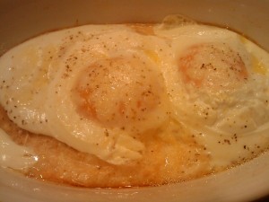 Ricetta Uova al Tegamino in Bianco