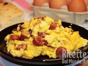 Ricetta Uova Strapazzate con i Wurstel