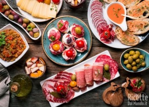 Una tira l'altra tutti i segreti delle tapas spagnole