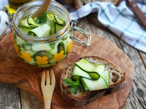 Ricetta Zucchine marinate senza cottura