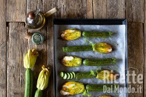 Ricetta Zucchine con fiore ripieno