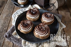 Ricetta Zeppole di San Giuseppe al tiramisù. L'idea sfiziosa per la festa del papà!