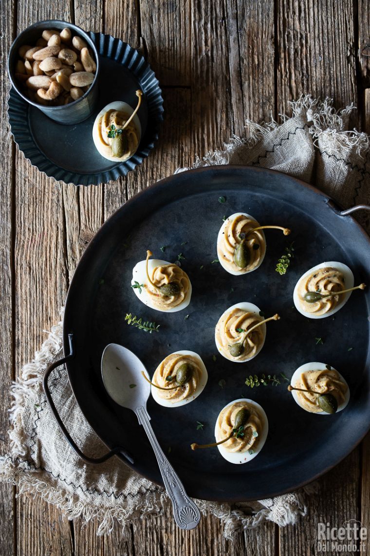 Ricetta uova ripiene di tonno