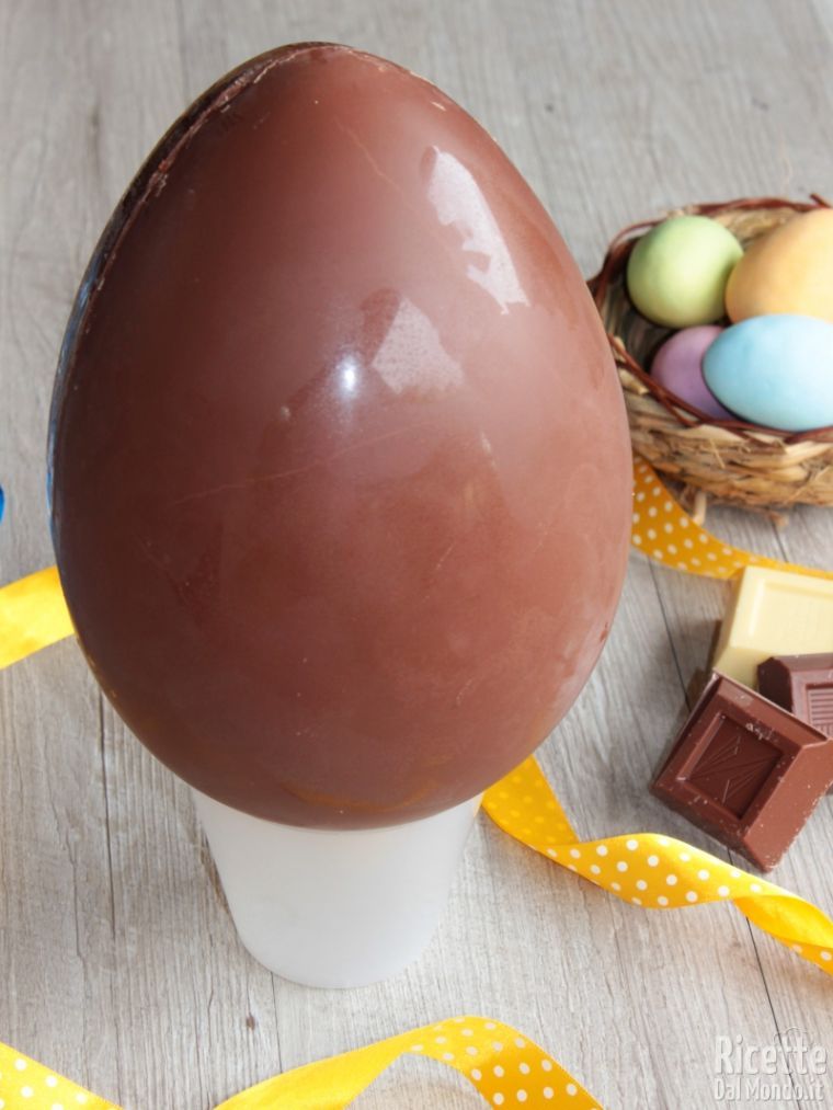 Come fare l'uovo kinder fatto in casa