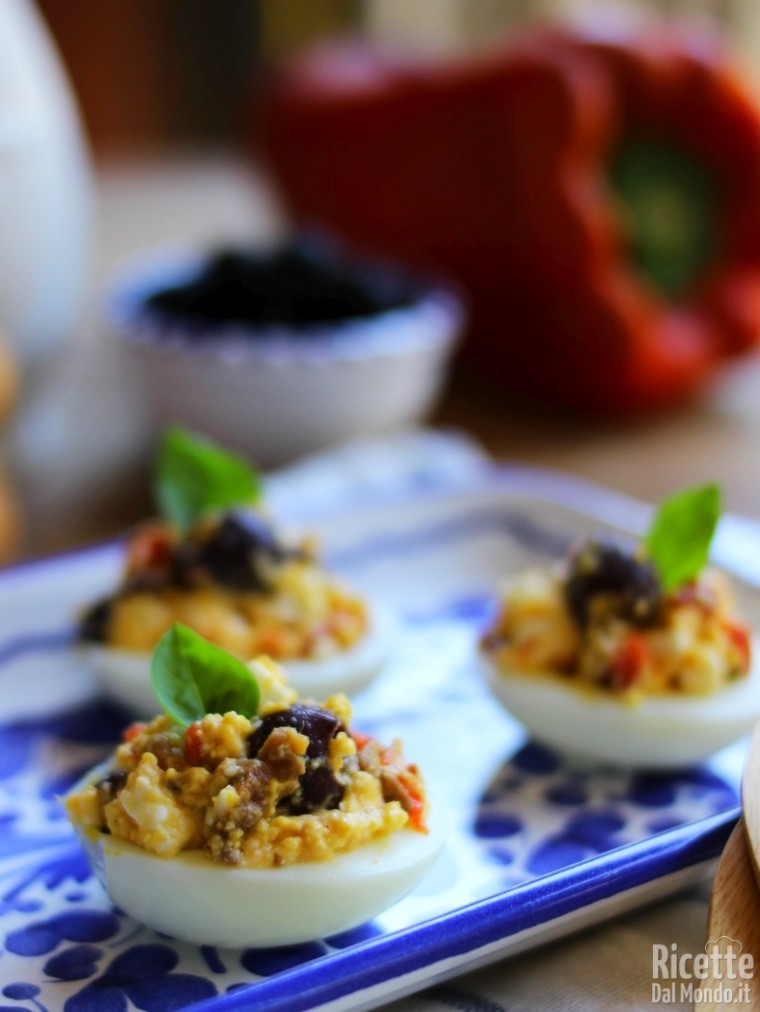 Come fare le uova alla greca 