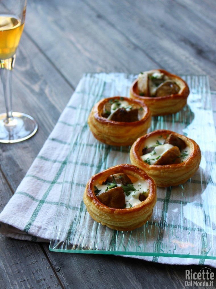Come fare i Vol au vent ai funghi champignon