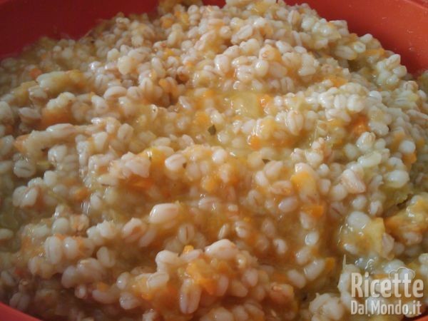 Zuppa di Orzo e Farro