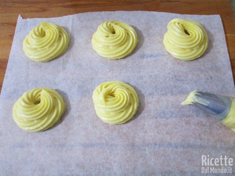 Formare le zeppole