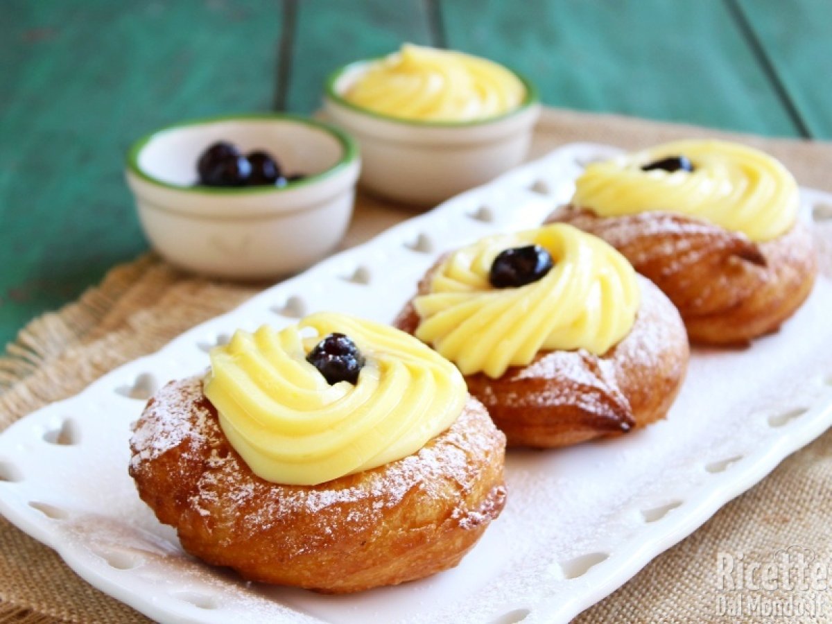 Zeppole Di Natale.Zeppole Di San Giuseppe Fritte Ricettedalmondo It