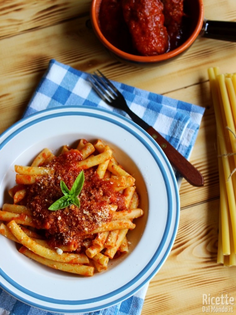 Ricetta Ziti al ragù napoletano