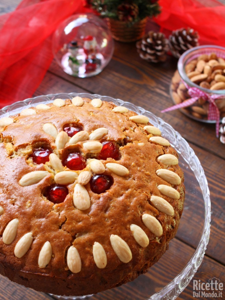 Dolce di frutta secca